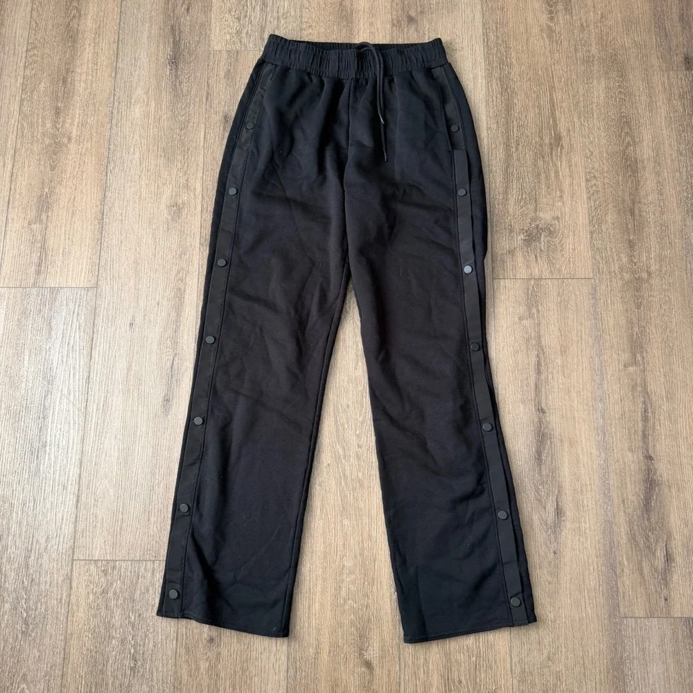 Alo Yoga Snap Pants Women Small Black Break It Down Side Button Athletic Joggers